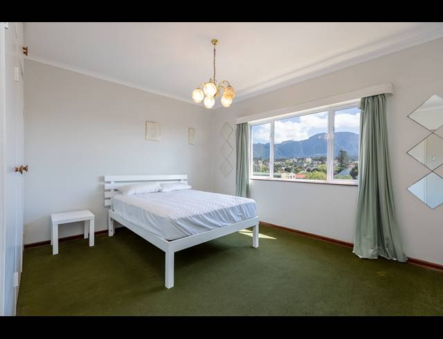 2 BEDROOM APARTMENT SOLD IN PLUMSTEAD